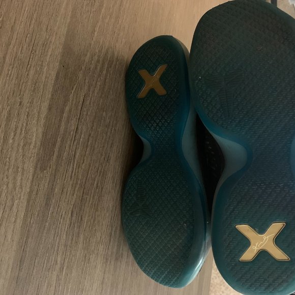 Kobe Commander - Picture 3 of 4